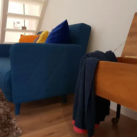 Aiyra Center Loft
